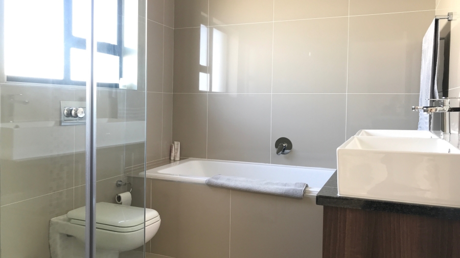 To Let 4 Bedroom Property for Rent in Parklands North Western Cape